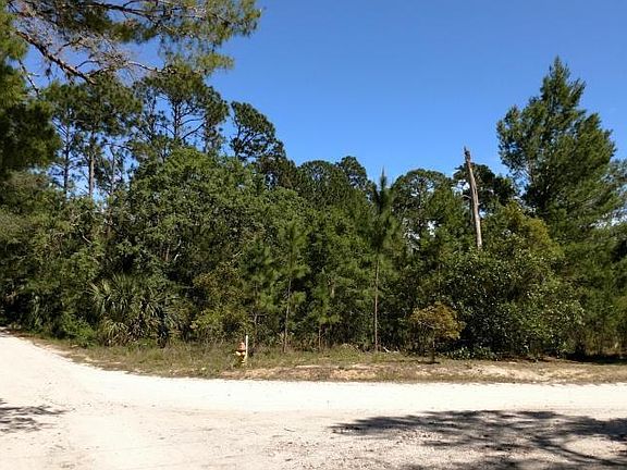 2nd image of 1545 Lewis Ln