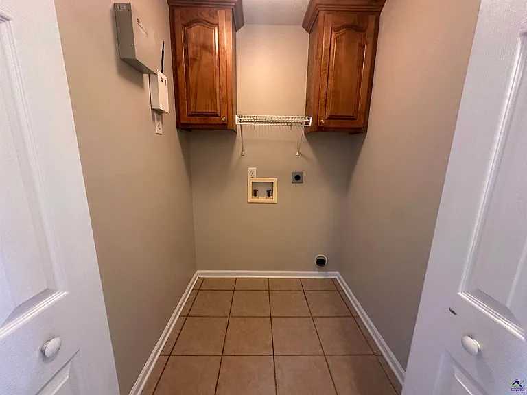 123 Larkspur Ln — Photo 15