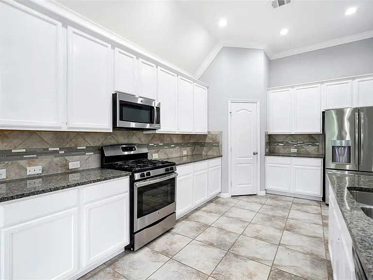 22727 Whispering Timbers Way — Photo 11
