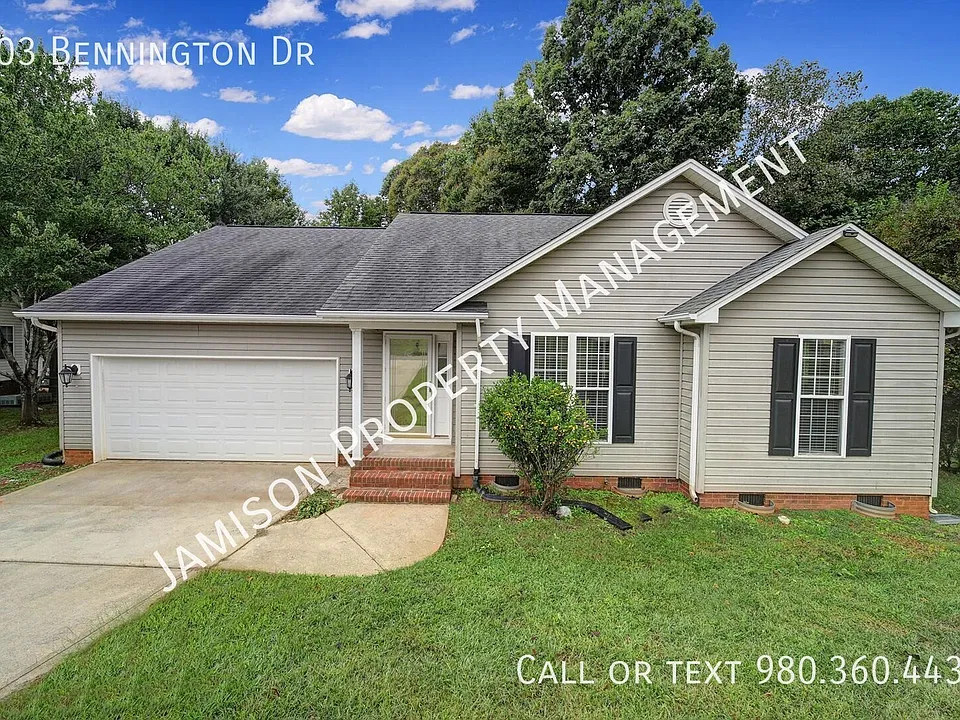 303 Bennington Dr