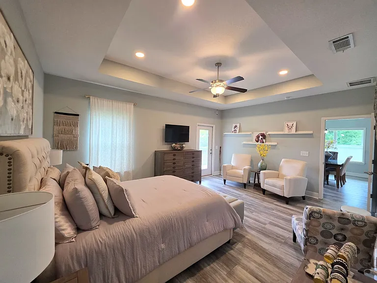 706 Upper Heron Way — Photo 17