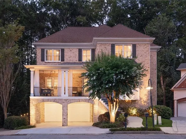 1166 Fairway Gdns NE, Atlanta, GA 30319