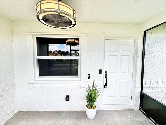 3rd image of 8230 NW 46th Court