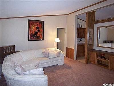3rd image of 8 Periwinkle Dr