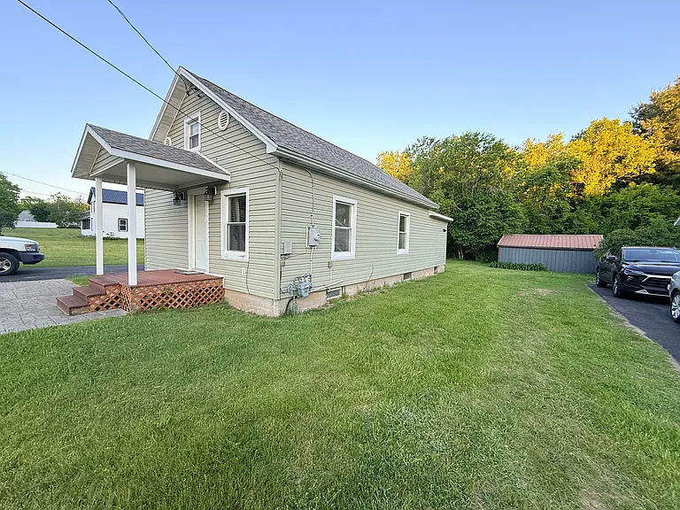 29512 Maple St — Photo 2