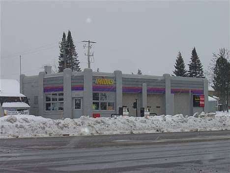 1st image of 522 Lake Shore Dr E