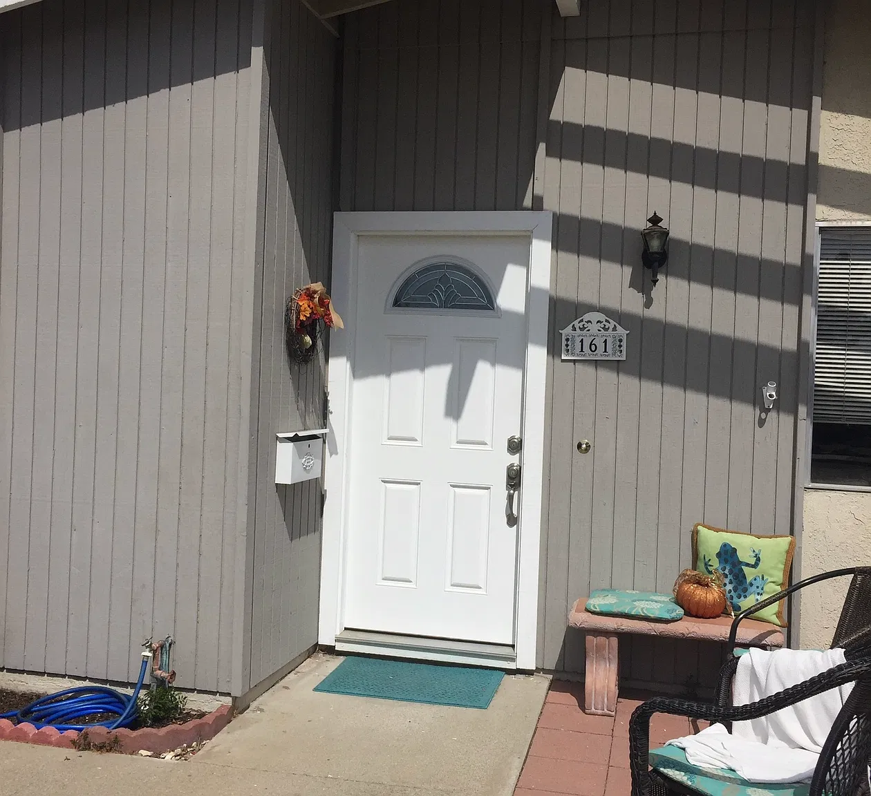 2 bed, 827 sqft, $2,600 — Photo 3