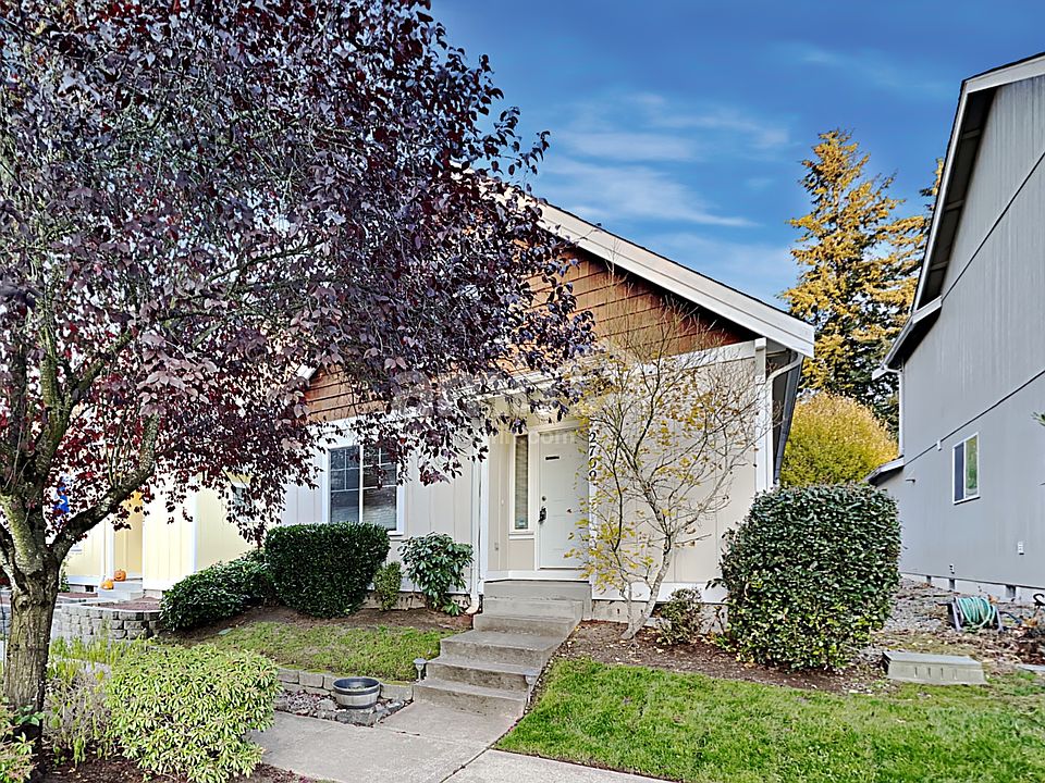 1st image of 2709 9th St SE