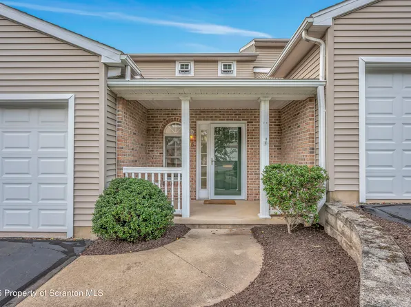 15 Waterford Rd Building 12, South Abington Township, PA 18411