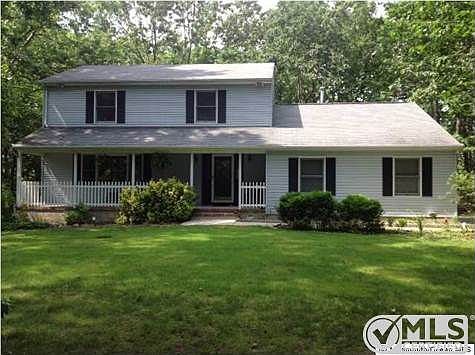 2nd image of 18 Holly Hill Dr