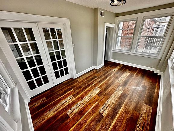 3rd image of 5903 S Kingshighway Blvd