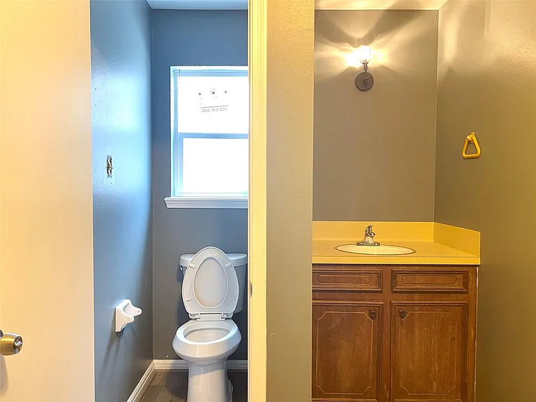 9626 Hearthwood Dr — Photo 9
