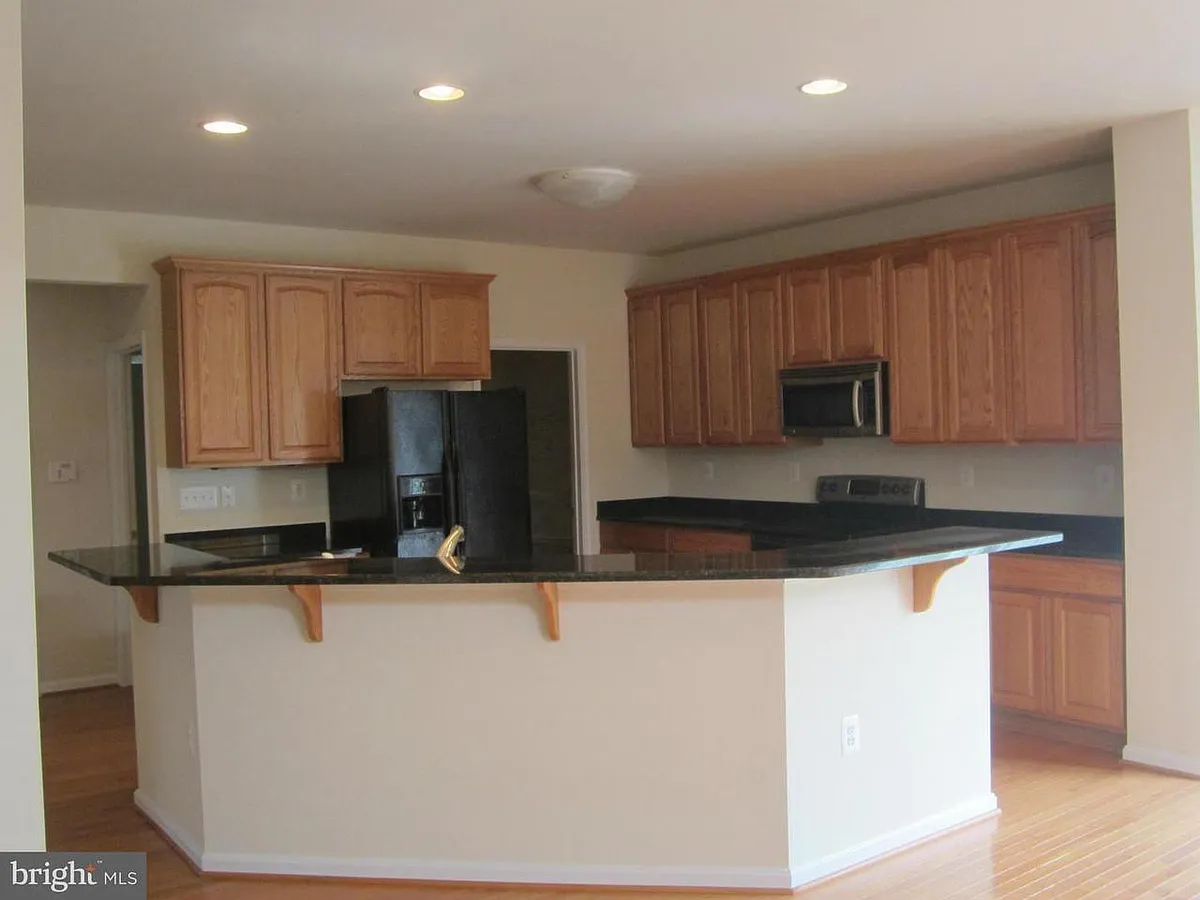 Building Photo - 45677 Cecil Mill Ct