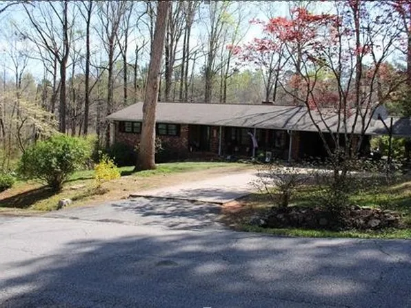 108 Spring Valley Rd, Pickens, SC 29671