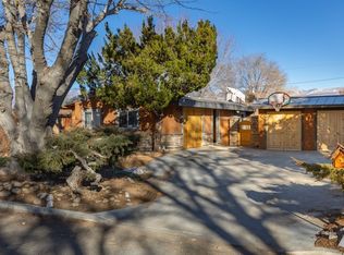 218 Mesquite Rd, Bishop, CA 93514