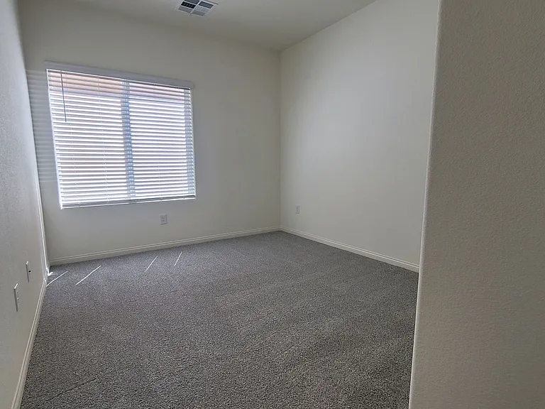 4552 Merlot Hills Ave — Photo 10