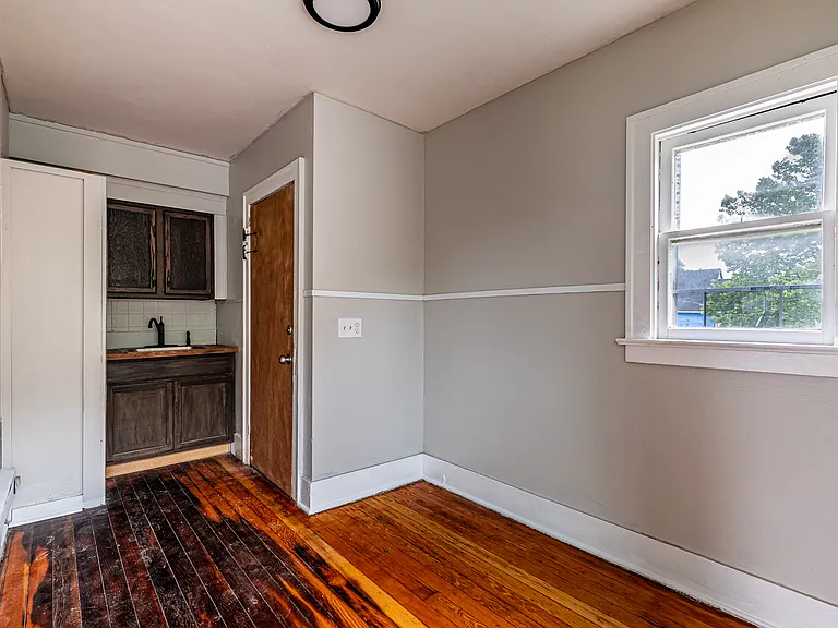 227 Saratoga Ave #3 — Photo 11