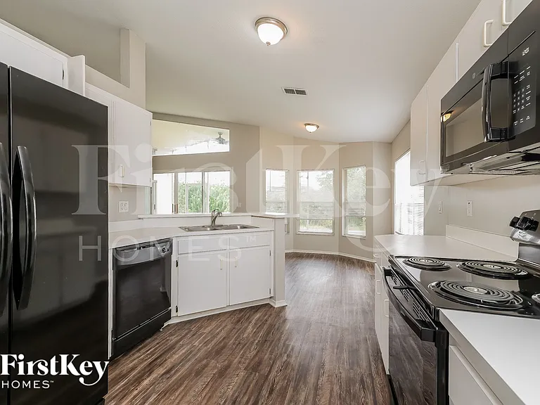 40 Saint Kitts Cir — Photo 7