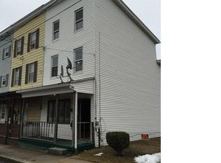 20 E Union St, Tamaqua, PA 18252