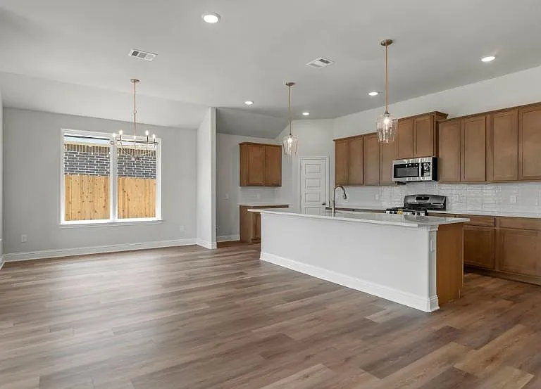 6201 Talladega Dr — Photo 13