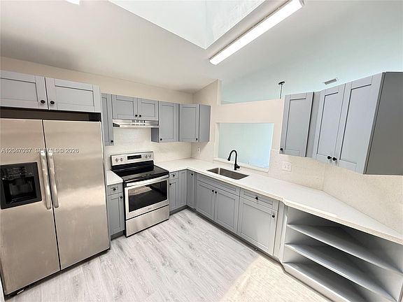 4th image of 10113 SW 223rd Ter
