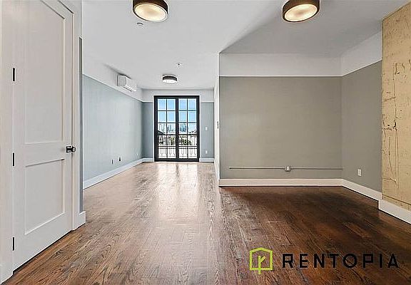 2nd image of 187 Kent Ave #713