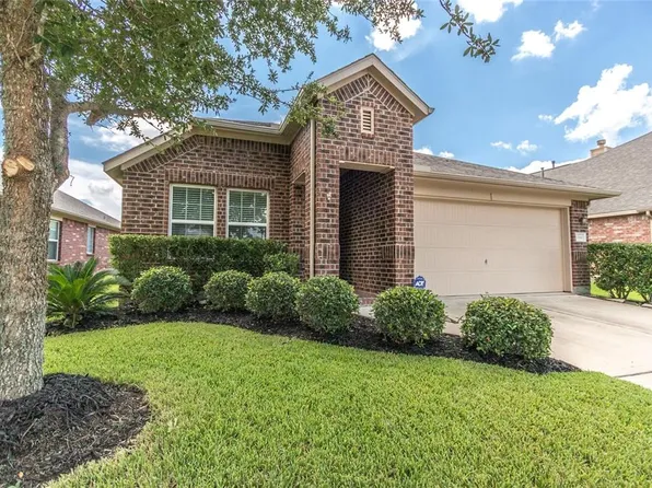 10140 Hidden Creek Falls Ln, Brookshire, TX 77423