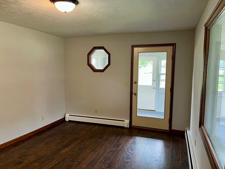311 Clinton St — Photo 11