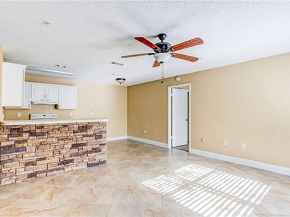 2nd image of 629 Dory Ln Floor 3