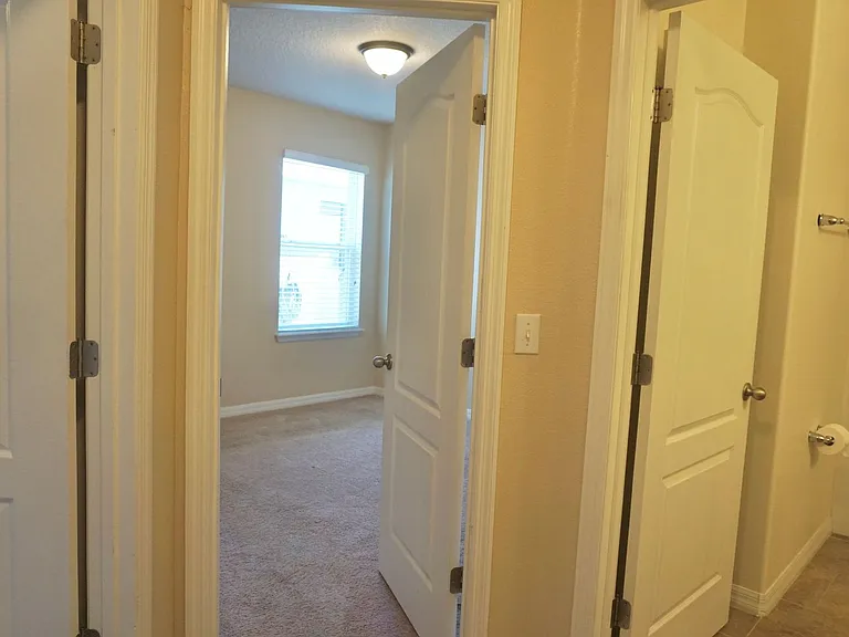 1445 Wallace Manor Pass — Photo 16