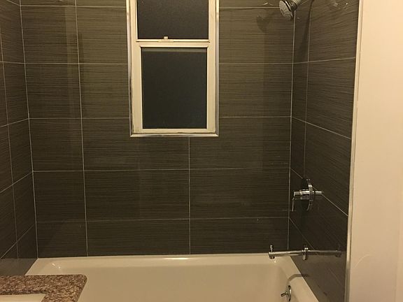 4th image of 1 Dawson Pl APT F
