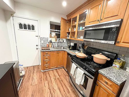 2nd image of 23-25 33rd Ave #1