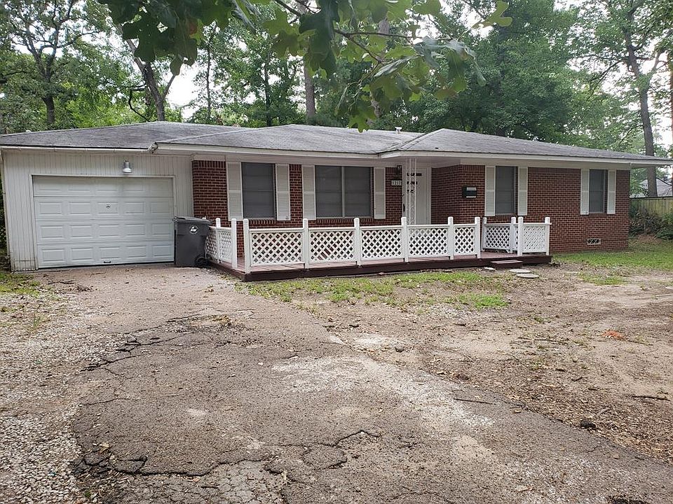 1st image of 1217 Tom Temple Dr