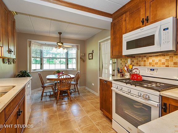 3rd image of 13228 Westview Dr #1A