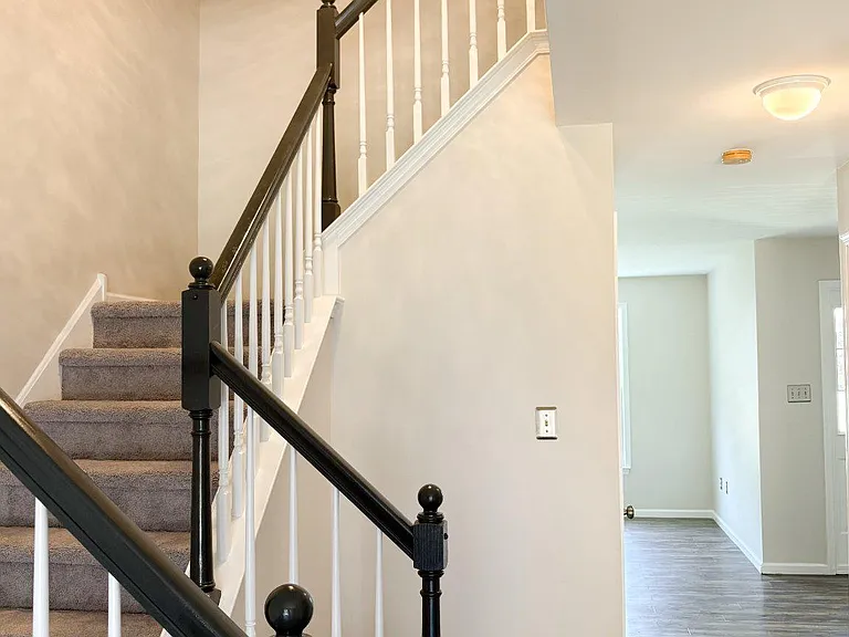180 Deer Run Ct — Photo 5