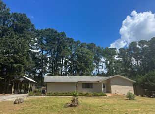 6201 Meadowbrook Dr, Norcross, GA 30093