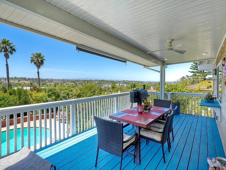 529 Vale View Dr — Photo 14