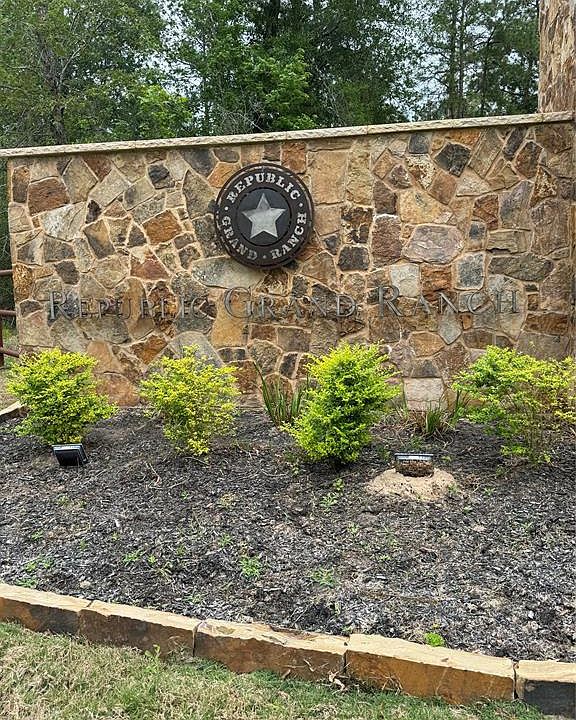 1st image of 15750 Wood Grove Way