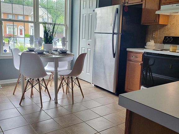 5th image of 10509 Limburg Ct