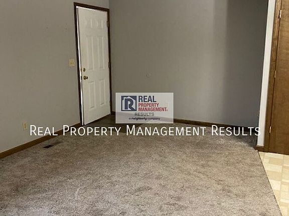 3rd image of 150 W Sycamore St #156