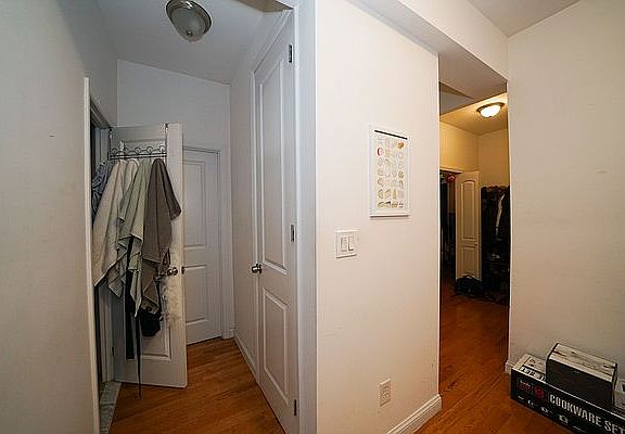 5th image of 28-12 24th Ave #2B