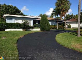 227 N Tradewinds Ave, Lauderdale By The Sea, FL 33308