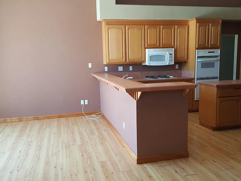 4084 Beacon Pl — Photo 7