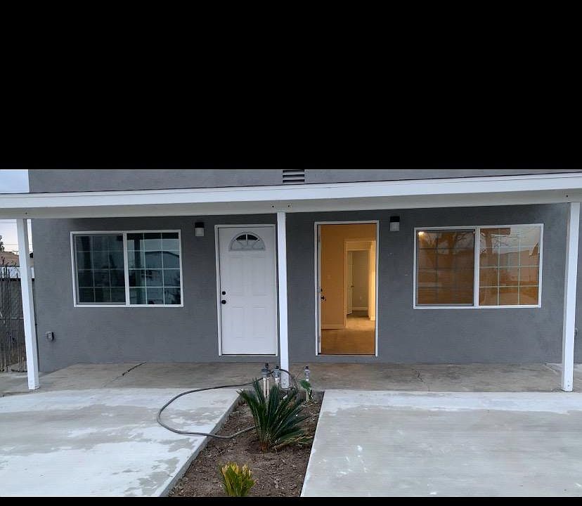 1st image of 10792 Grand Ave