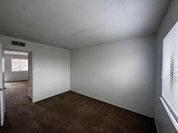 5th image of 55 Darlene Rd SE