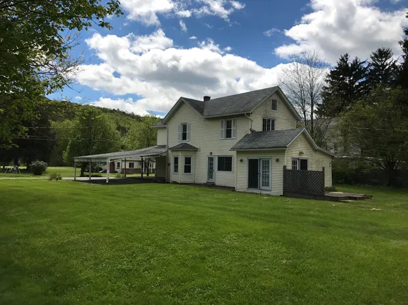 72 Lindley Ave, Factoryville, PA 18419