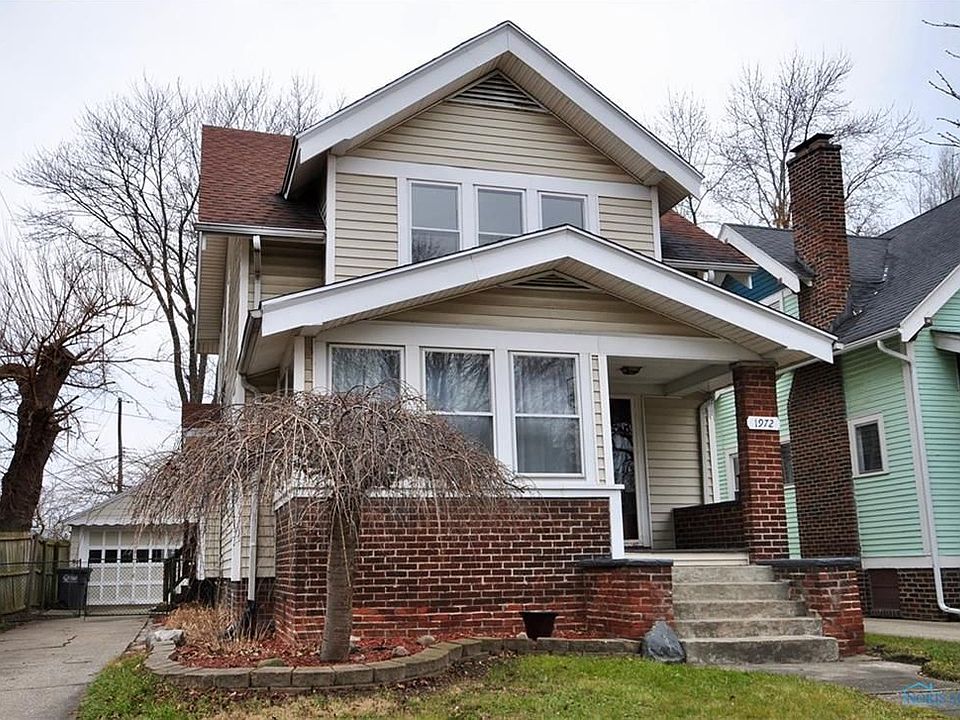 1st image of 1972 Princeton Dr