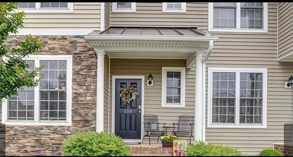 1st image of 150 Rowse Dr #150