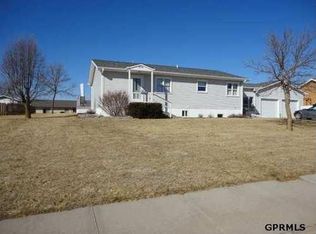 204 8th St, Ceresco, NE 68017
