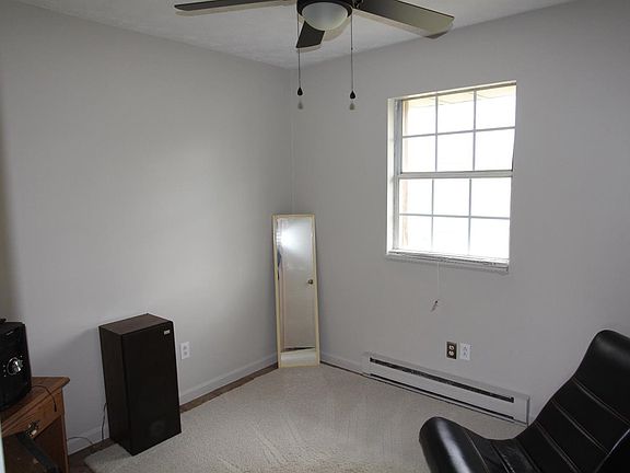 5th image of 1253 Trent Blvd